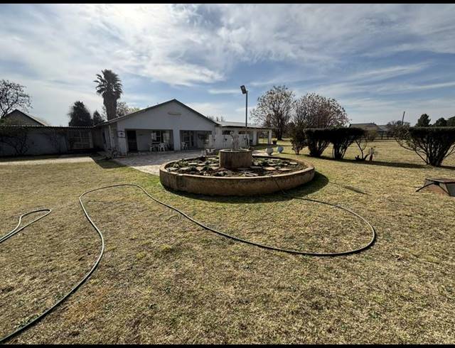 FARM FOR SALE IN VAALVIEW